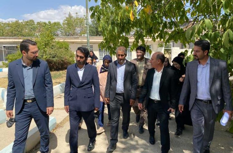 بازرس دادستانی کل کشور از شیرخوارگاه گلها و مراکز توانبخشی کهگیلویه و بویراحمد بازدید کرد بازرس دادستانی کل کشور از شیرخوارگاه گلها و مراکز توانبخشی کهگیلویه و بویراحمد بازدید کرد