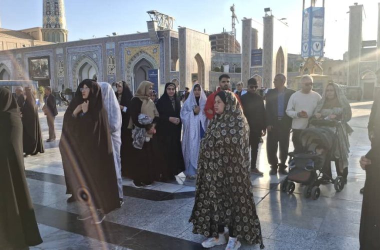 اردوی زیارتی مشهد انجمن نابینایان با همکاری شرکت پلیمر گچساران، شرکت نفت و گاز گچساران و خیرین گرامی برگزار شد اردوی زیارتی مشهد انجمن نابینایان با همکاری شرکت پلیمر گچساران، شرکت نفت و گاز گچساران و خیرین گرامی برگزار شد